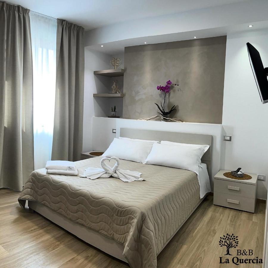パキーノ La Quercia Bed & Breakfast エクステリア 写真