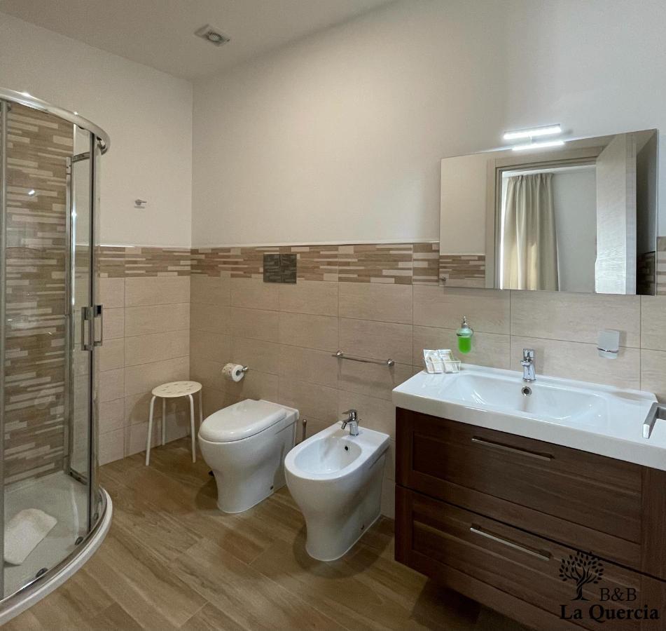 パキーノ La Quercia Bed & Breakfast エクステリア 写真