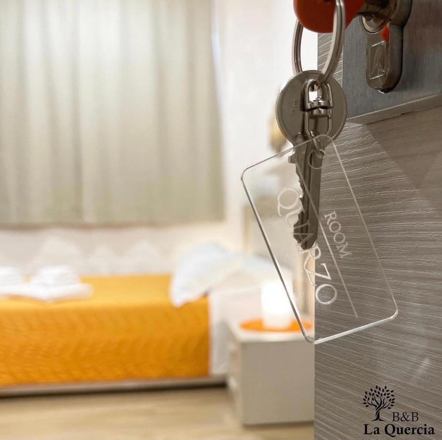 パキーノ La Quercia Bed & Breakfast エクステリア 写真