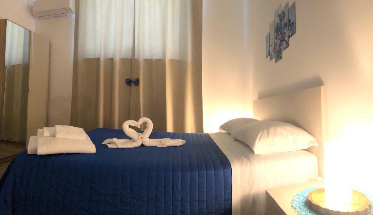 パキーノ La Quercia Bed & Breakfast エクステリア 写真